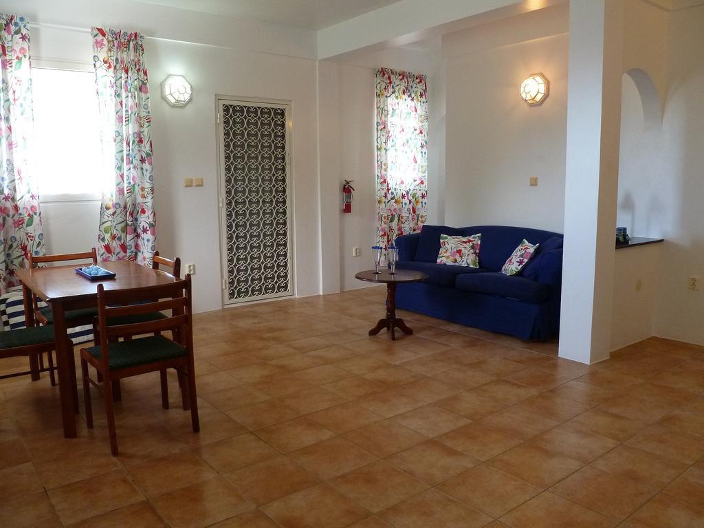 Caribbean Sea View Holiday Apartments Méro Oda fotoğraf