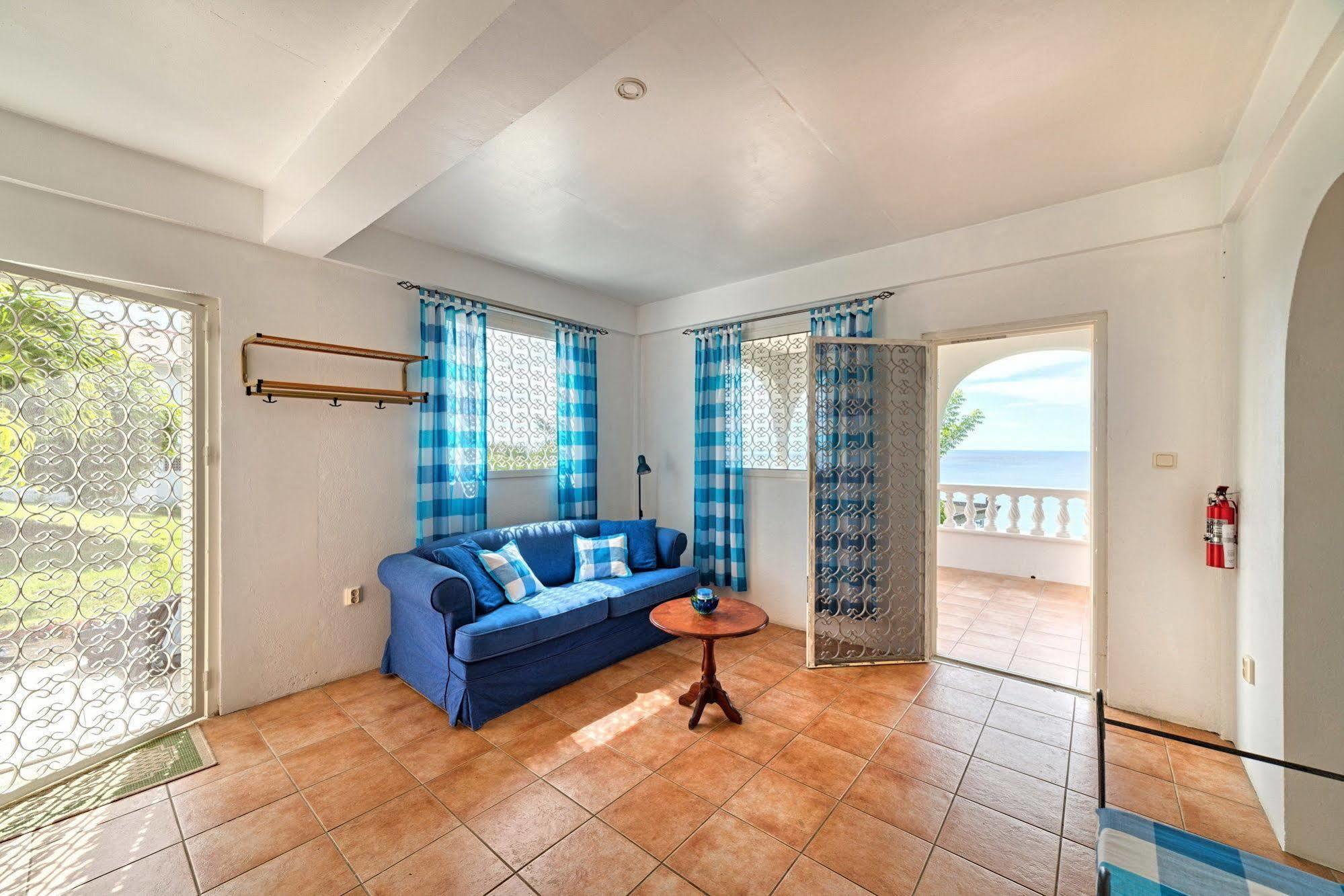 Caribbean Sea View Holiday Apartments Méro Dış mekan fotoğraf