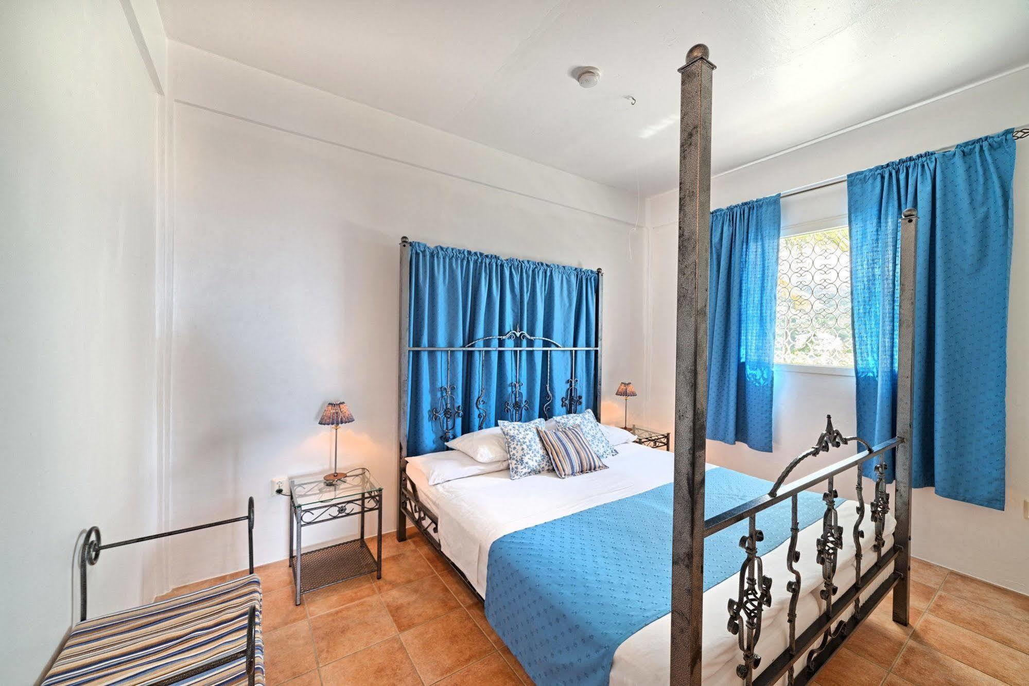 Caribbean Sea View Holiday Apartments Méro Dış mekan fotoğraf