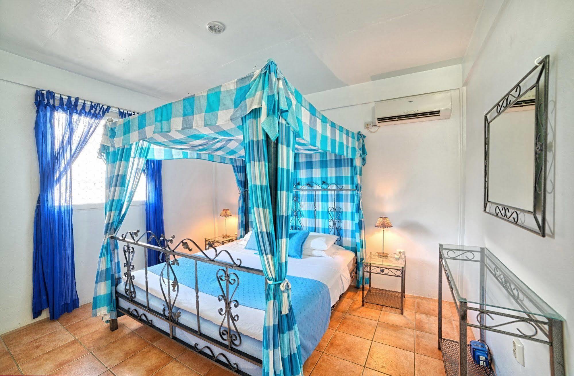 Caribbean Sea View Holiday Apartments Méro Dış mekan fotoğraf